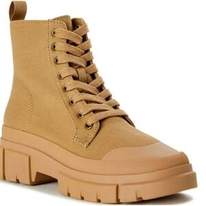 No Boundaries Women's Bump Toe Combat Boots, size 10